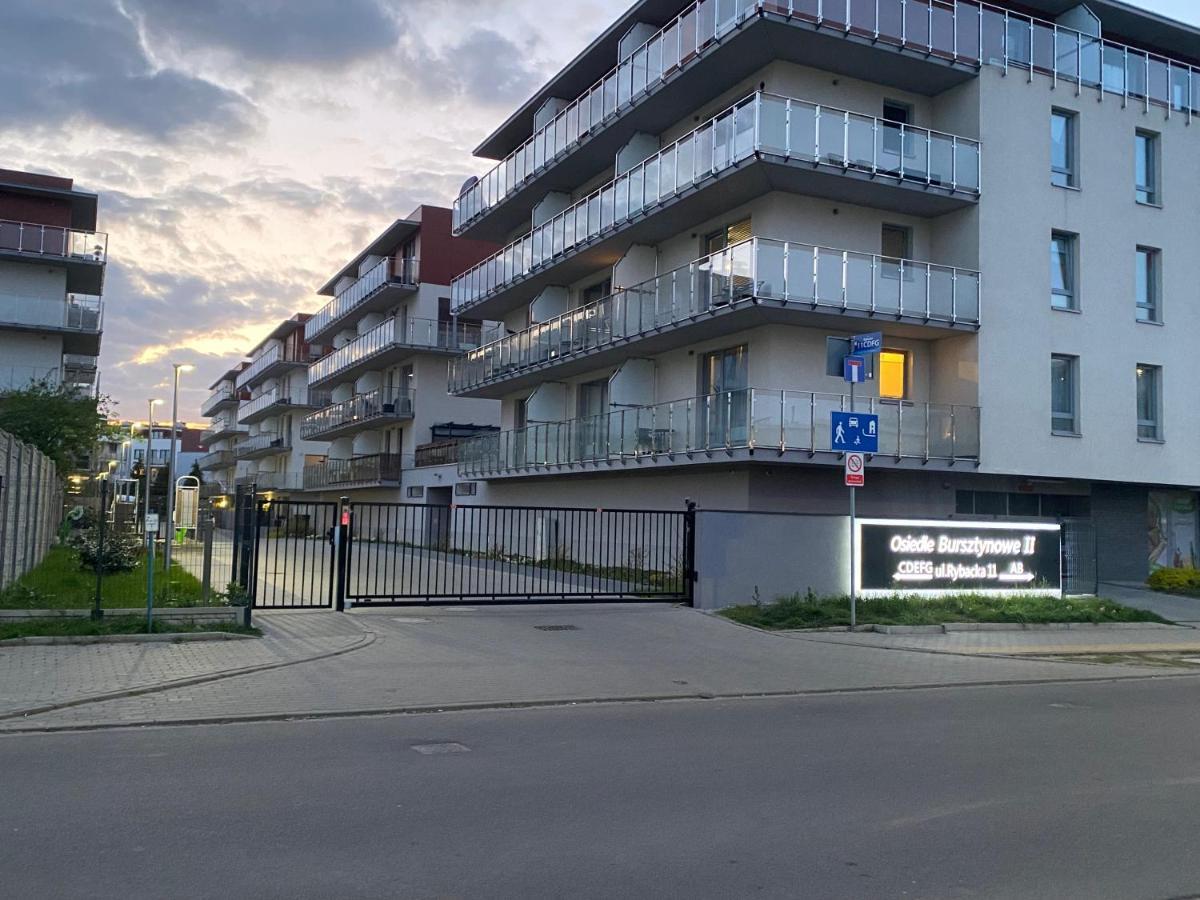 Appartement Kolobrzeg Apartament 2 Pokojowy Bursztynowe Extérieur photo
